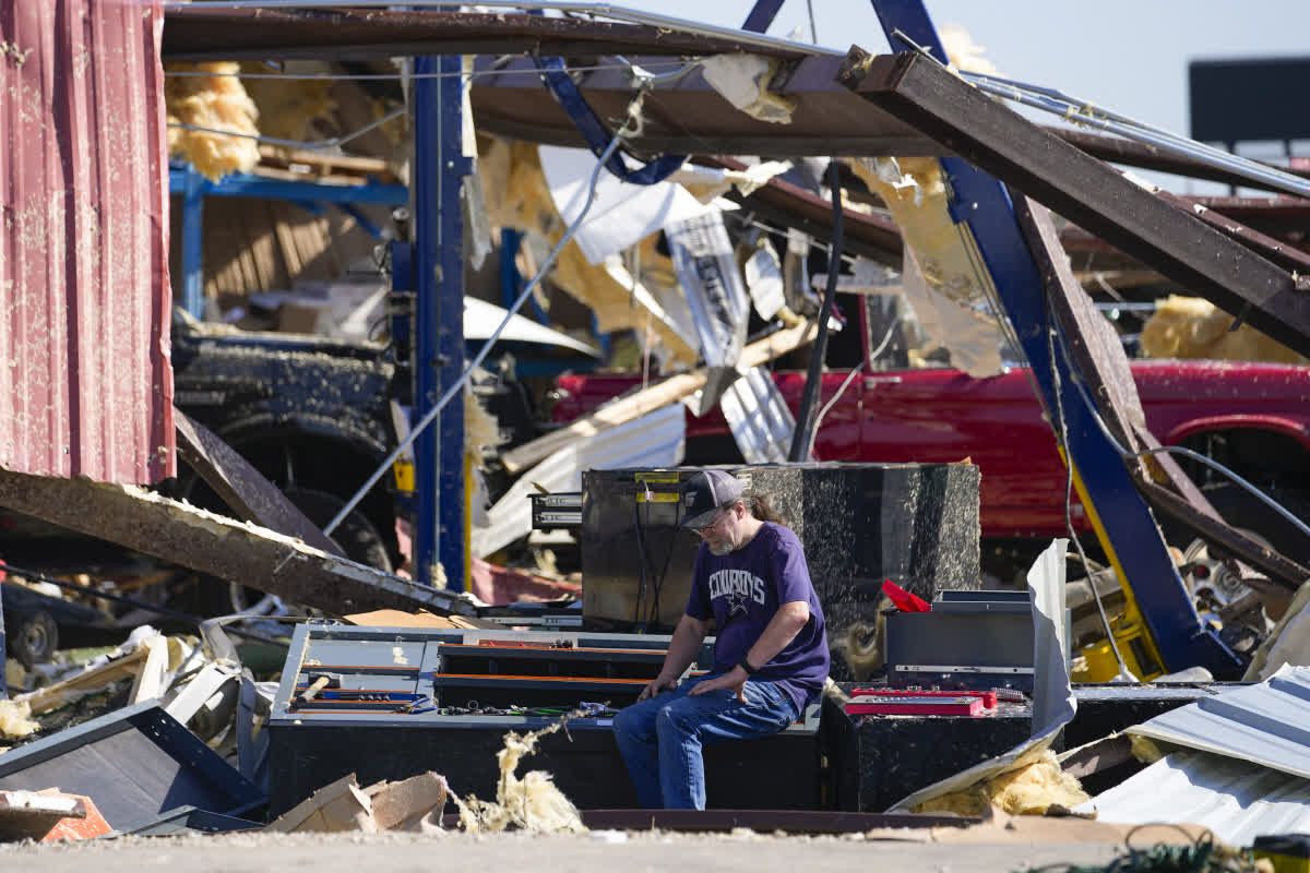 13 Dead, Including Toddlers, as Tornadoes Ravage U.S. Heartland